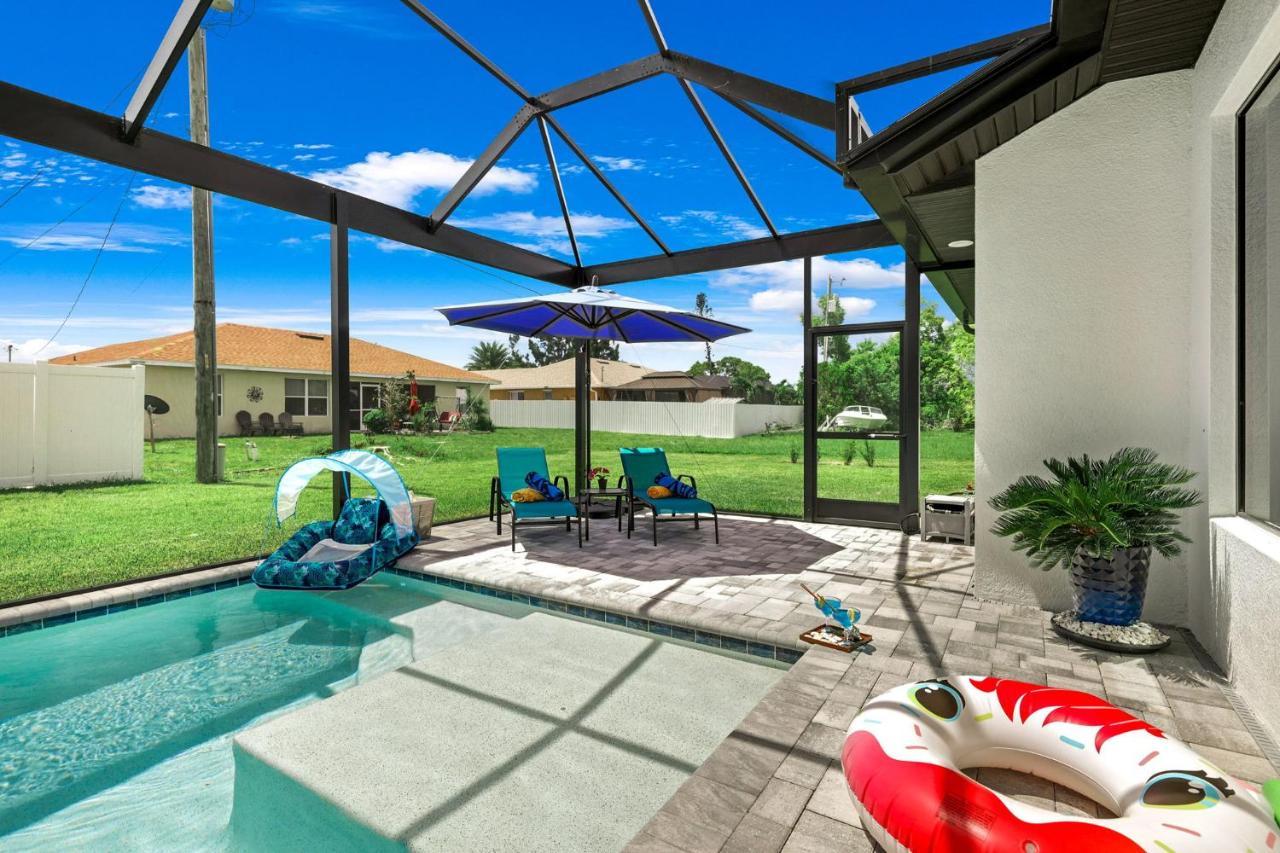 Perfect Oasis Retreat ! 2023 Luxury Built Home, Heated Pool And Games ケープコーラル エクステリア 写真